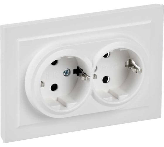 Изображение товара Розетка двойная IEK BRITE с заземлением, без шторок, 16А, в сборе, арктический белый РС12-3-БрАБ BR-R21-16-K91-F