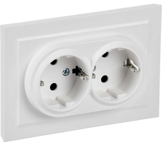 Изображение товара Розетка двойная IEK BRITE с заземлением и шторками, 16А, в сборе, арктический белый РСш12-3-БрАБ BR-R24-16-K91-F