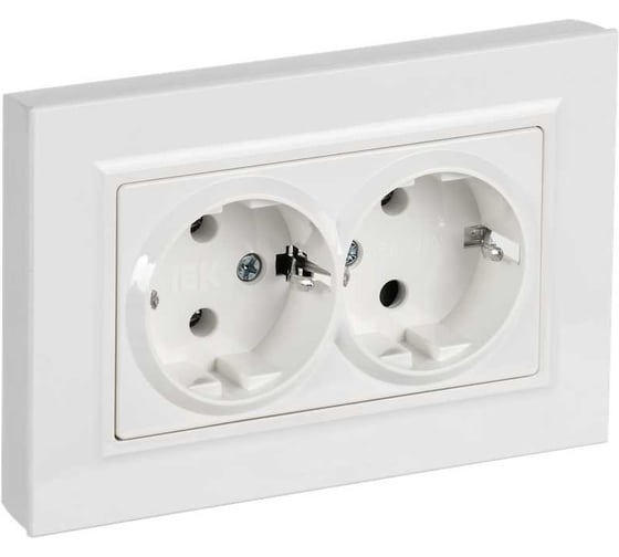 Изображение товара Розетка двойная IEK BRITE с заземлением, без шторок, плоская, 16А, в сборе, белый РСПл12-3-БрБ BR-R27-16-K01-F