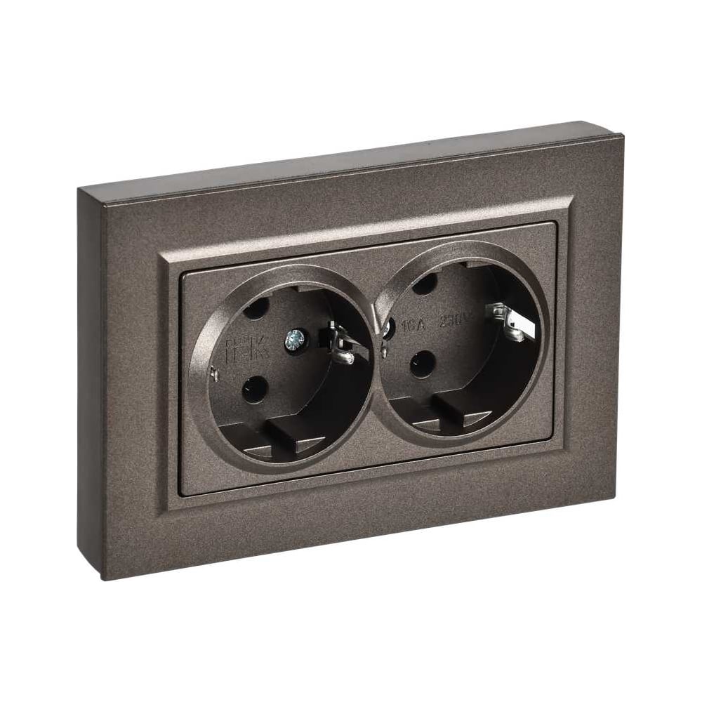 Изображение товара Розетка двойная IEK BRITE с заземлением 16А плоская темная бронза в сборе