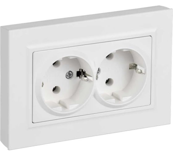 Изображение товара Розетка двойная IEK BRITE с заземлением, без шторок, плоская, 16А, в сборе, арктический белый РСПл12-3-БрАБ BR-R27-16-K91-F
