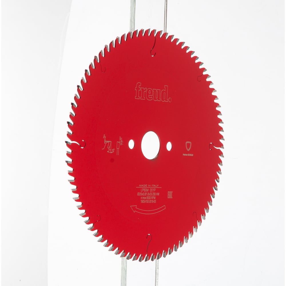 Дисковая пила Freud LP60M 001