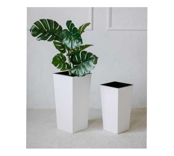 Изображение товара Кашпо для цветов BERG MOLD Милен малое 20л с вкладышем 10л h47см цвет ледяной белый 073700