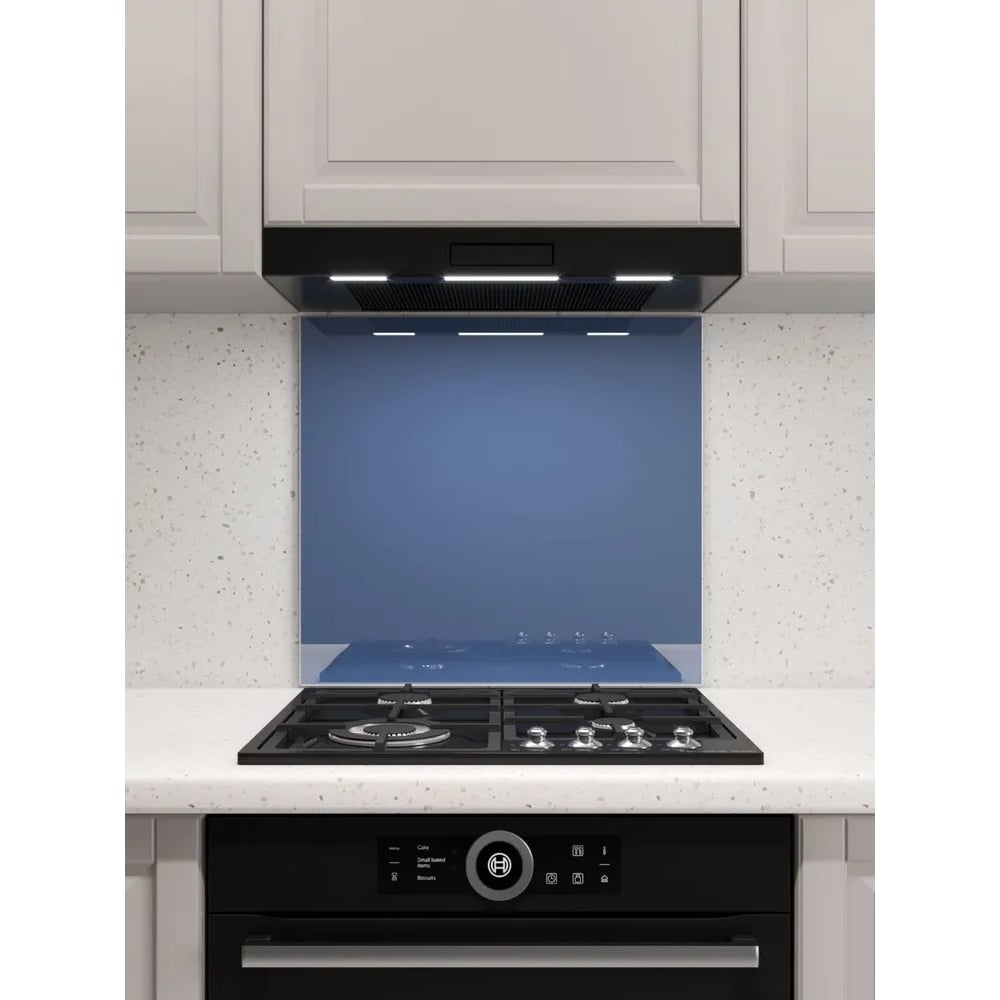 Изображение товара Защитный экран Normand 600х1200х4 мм из закаленного стекла для кухни синего цвета