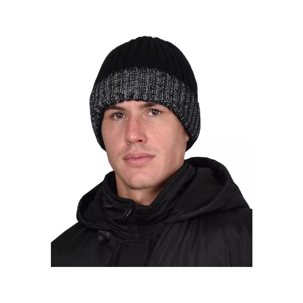 Изображение товара Зимняя мужская шапка СИРИУС Юка черная с утеплителем Тинсулейт