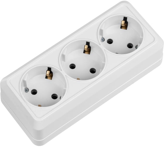 Изображение товара Розетка TDM ELECTRIC 3-х местная горизонтальная 2П+3 открытой установки IP20 16A белая "Ладога" SQ1801-0126