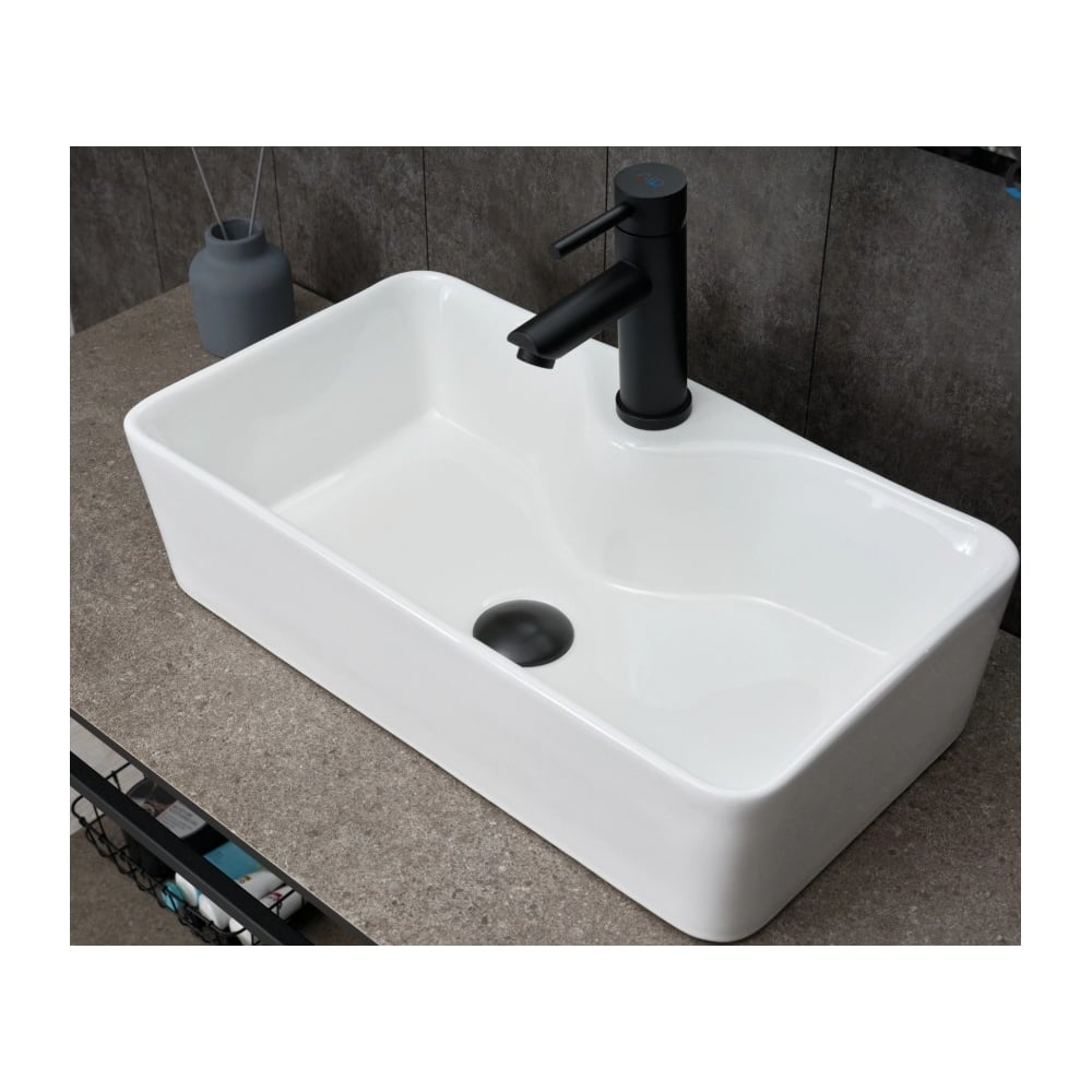 Изображение товара Накладная керамическая раковина Gid N9092 белая 55x31 см современный стиль