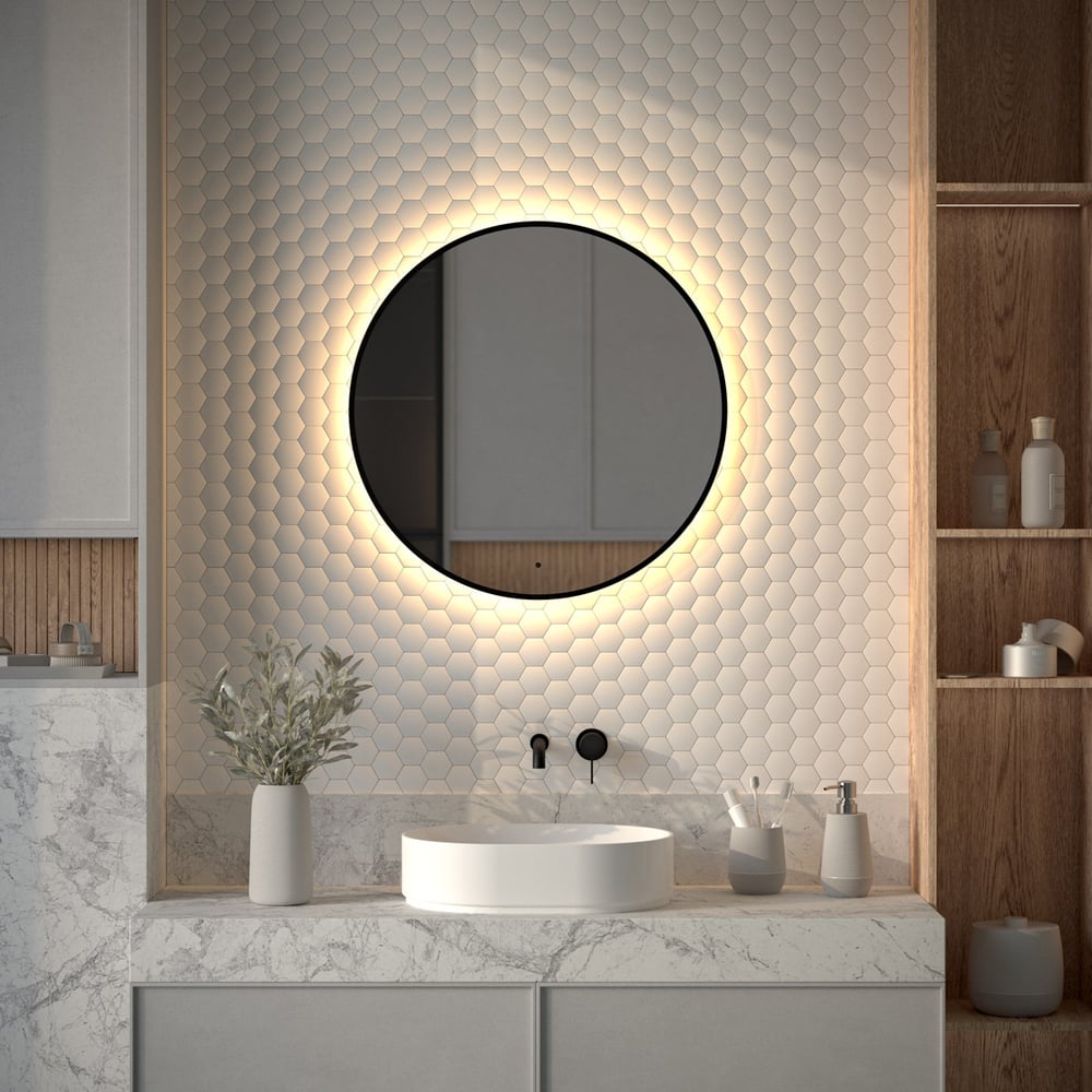 Изображение товара Зеркало с LED-подсветкой DEFESTO 18W, круглая форма, 70 см