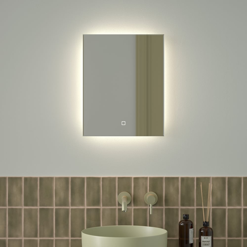 Изображение товара Зеркало с LED-подсветкой DEFESTO 15W 40x50 см с сенсорным выключателем