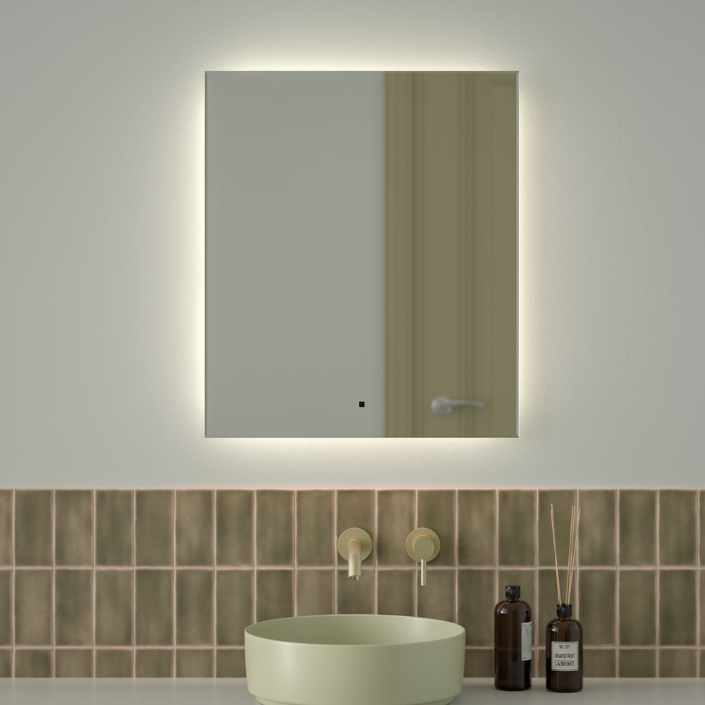 Изображение товара Зеркало с фацетом и LED подсветкой DEFESTO GLOW 60x70 см современное