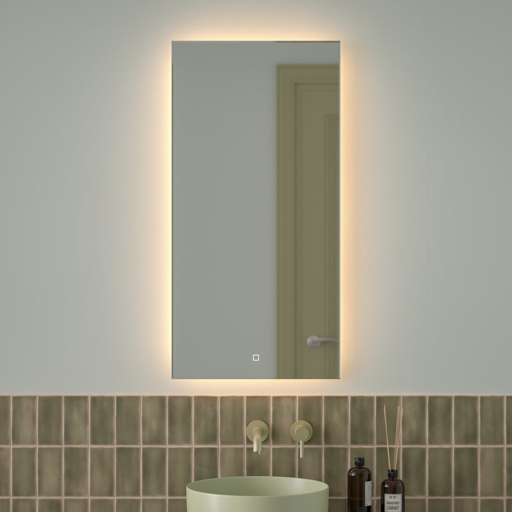 Изображение товара Зеркало с фацетом и LED-подсветкой DEFESTO 28W 50x100 см сенсорный