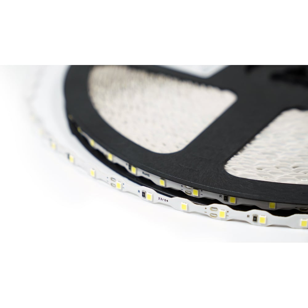 Изображение товара Светодиодная лента DIAMOND LED 50 м IP65 тепло белый с самоклеящимся основанием