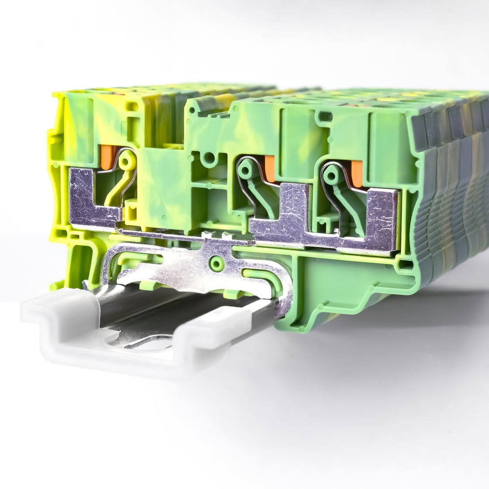 Изображение товара Клемма RYK 6 TO PE-V0 для подключения проводов на DIN-рейку желто-зеленая
