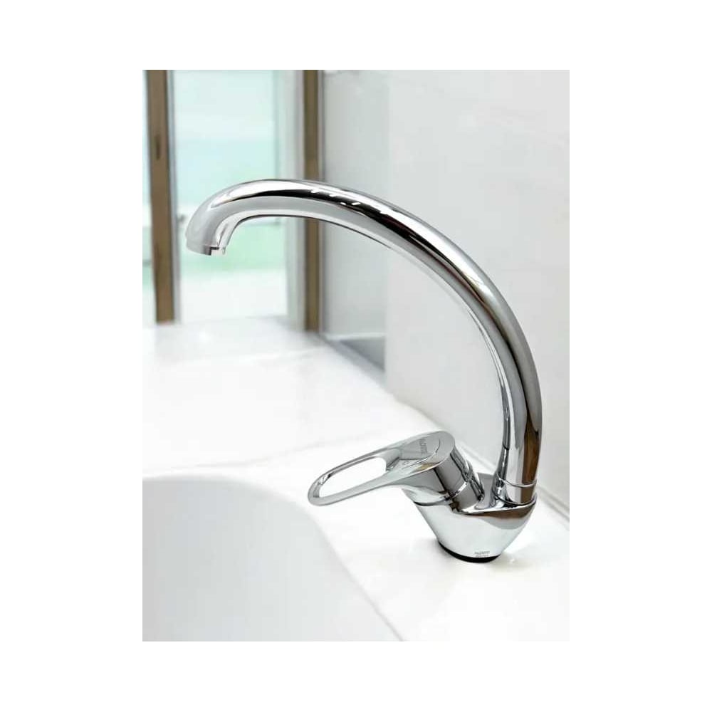 Изображение товара Смеситель для кухни ALOUTE с поворотным изливом хром 200 мм модель A3113