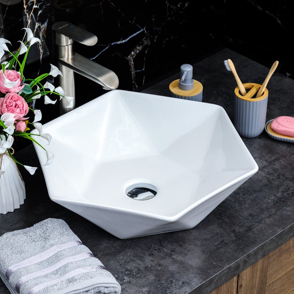 Изображение товара Раковина MELANA MLN-320342 многоугольная белая из керамики для ванной