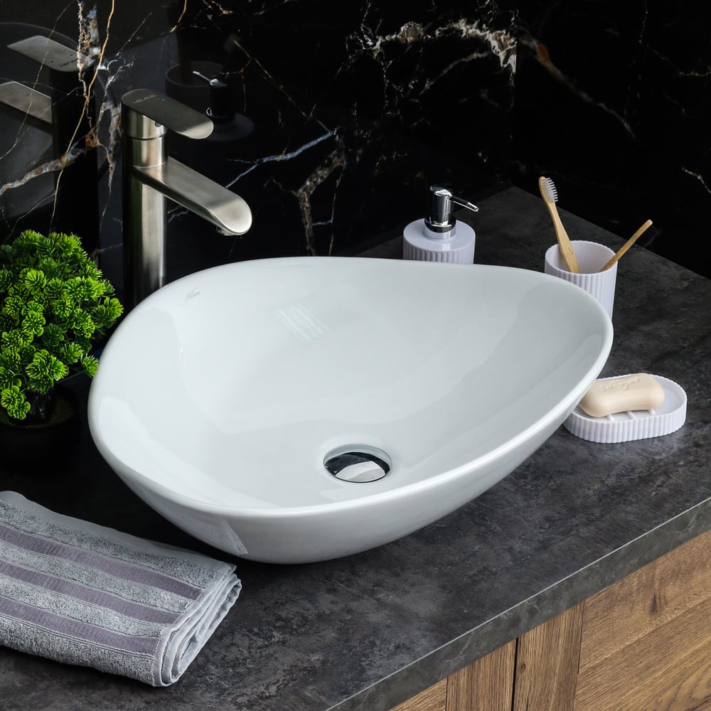 Изображение товара Раковина MELANA MLN-320366 треугольная белая керамическая современная