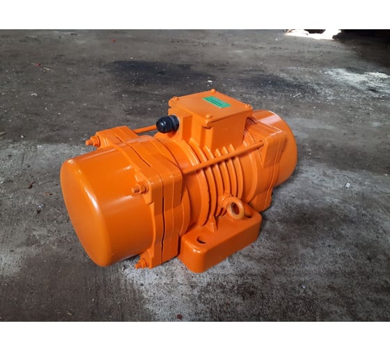 Изображение товара Вибратор высокого ресурса ВИБРОМАШ ВИ-12-25 Б (380В, 1500об)