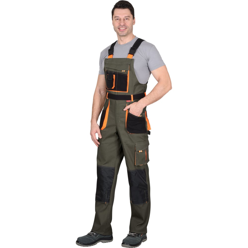 Изображение товара Полукомбинезон СИРИУС МАНХЕТТЕН мужской оливковый черный оранжевый 104-108 водоотталкивающий