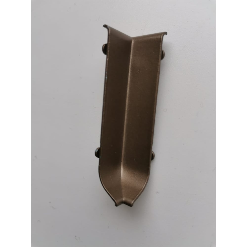 Изображение товара Угол внутренний для плинтуса Диал 100 ШАМПАНЬ, матовая, 2 штуки