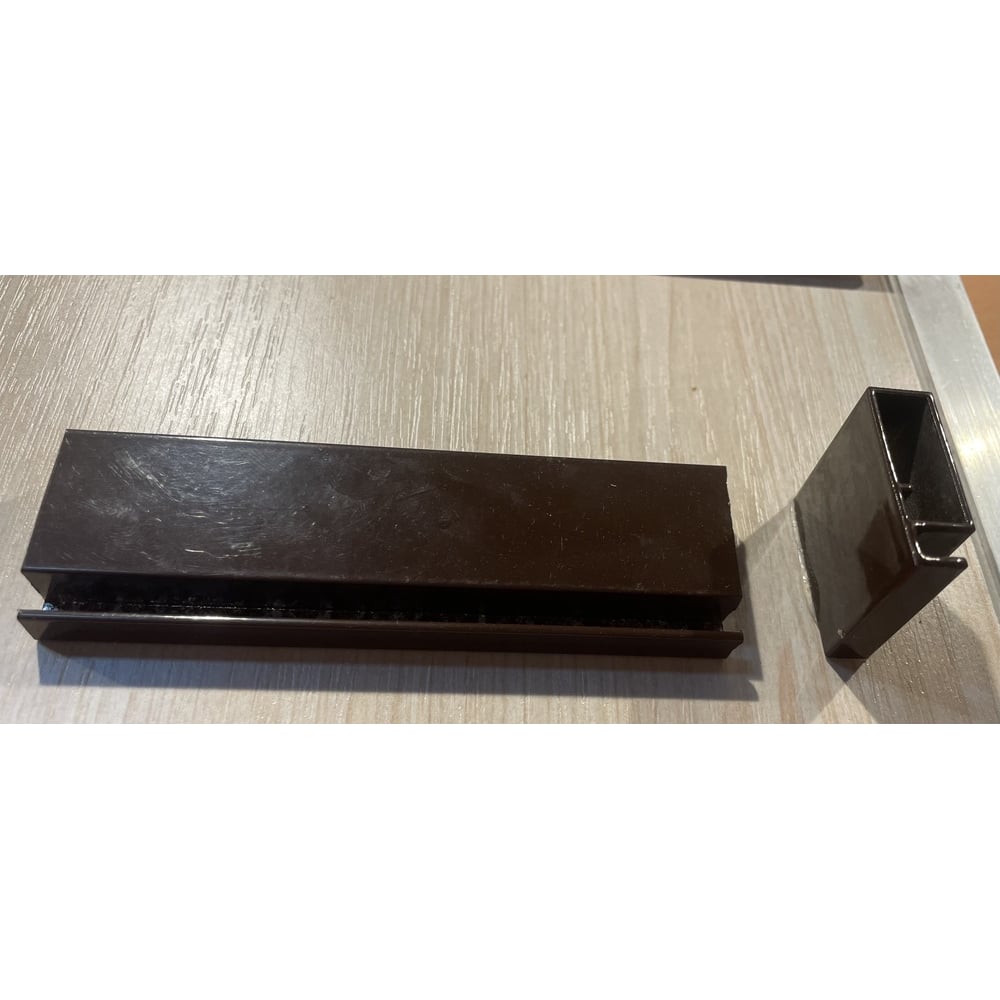 Изображение товара Профиль рамный Метизик АГАТ 32x10 коричневый для москитных сеток 2м