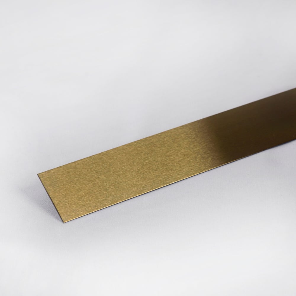 Изображение товара Декоративная полоса Forming P1 из нержавеющей стали AISI 304 Gold Satin 1500 мм