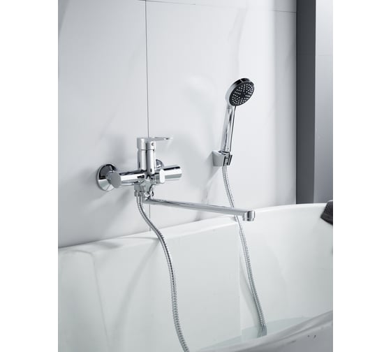 Изображение товара Смеситель для ванны однорычажный ALOUTE переключатель на корпусе излив 35 см. Хром A0663