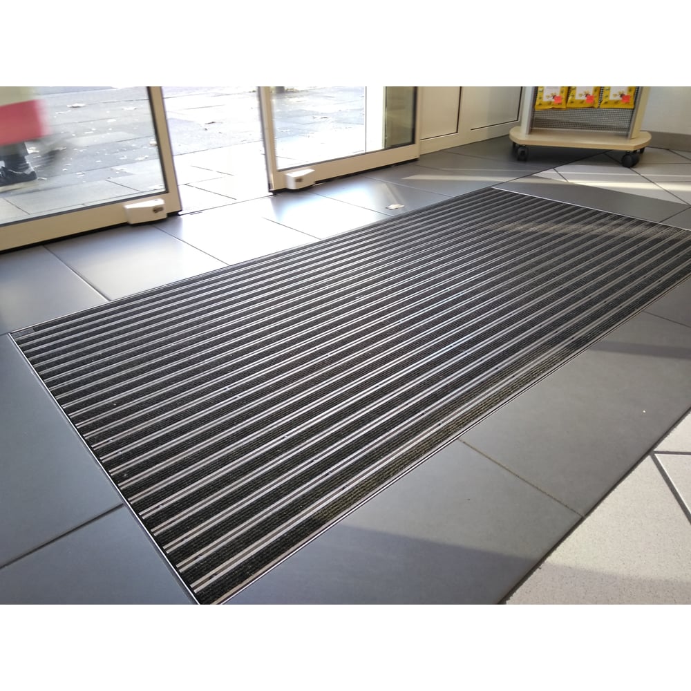 Изображение товара Грязезащитная придверная решетка Алсагор АЛСА 1000 х 1000 мм Изображение товара Грязезащитная придверная решетка Алсагор АЛСА 1000 х 1000 мм