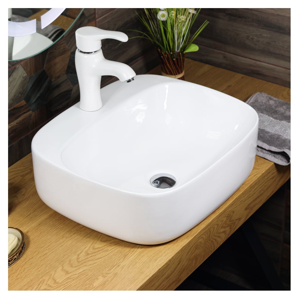 Изображение товара Раковина MELANA MLN-320305 белая керамическая для ванной modern дизайн