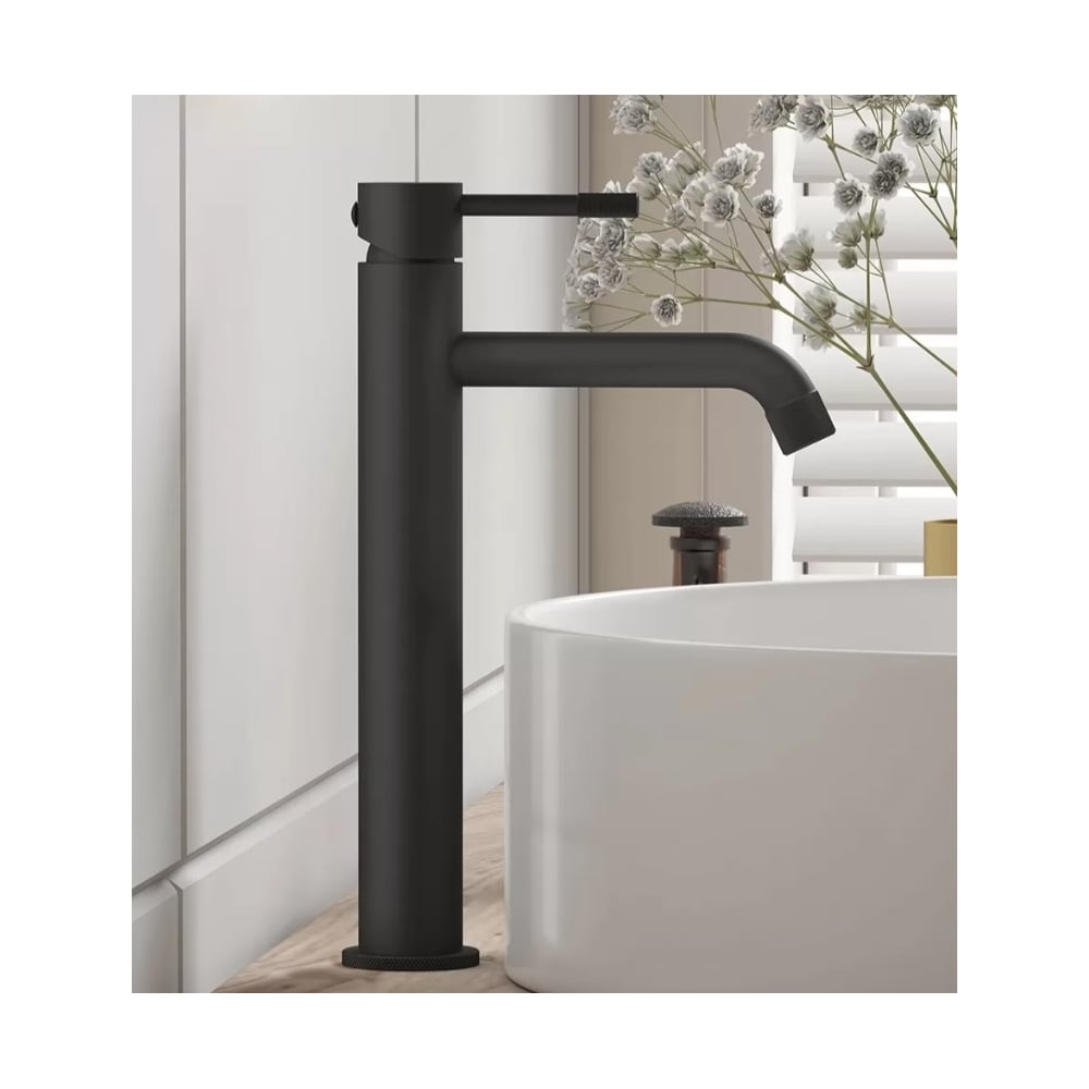 Изображение товара Смеситель ViEiR однорычажный высокий черный V402512-C