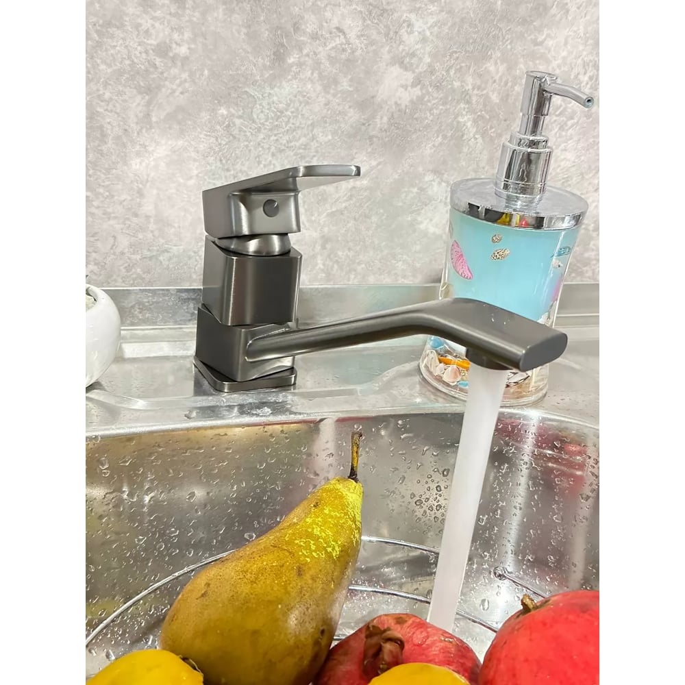 Изображение товара Смеситель для раковины ViEiR поворотный однорычажный графит  V113511-G