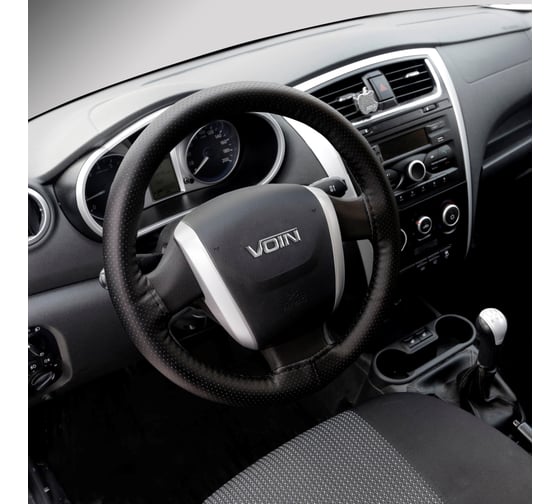 Изображение товара Оплетка на руль VOIN SWIFT со шнуровкой, экокожа, M d=38см, черный OPLV0101