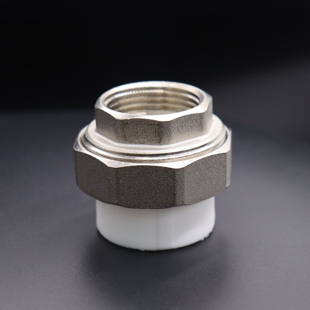 Изображение товара Американка полипропиленовая ViEiR Ф25х1/2 внутренняя резьба для трубопровода