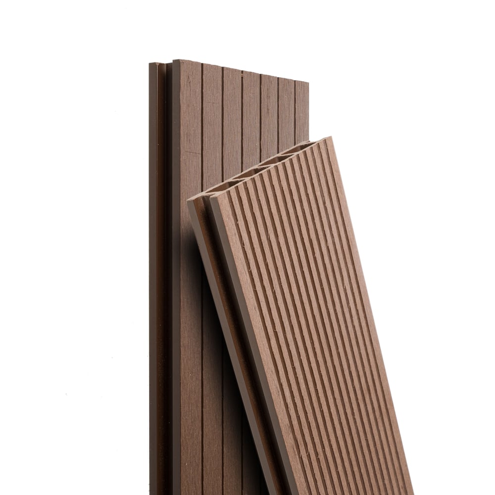 Изображение товара Террасная доска Экодекинг Basic 3D 3 м Шоколад для наружных покрытий