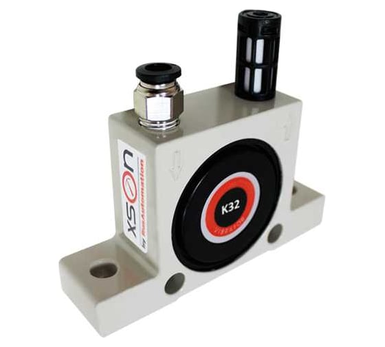 Изображение товара Пневматический вибратор шариковый XSON рабочее давление: 2...6 бар, частота: 7 810...12 510 Гц, сила вибрации: 1 520...3 250 H, потреб. воздуха: 220...575 л/мин, раб. темп: -20…+100 С, присоединение: G 3/8 -K-32 XSON-K-32