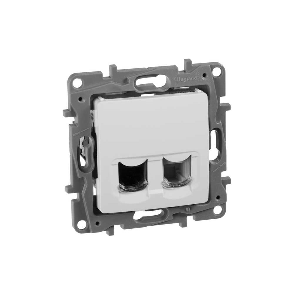 Изображение товара Розетка двойная IEK ETIKA RJ11+RJ45 кат.5E UTP белый 672252