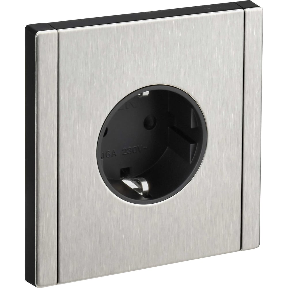 Изображение товара Розетка IEK FORTE&PIANO с заземлением и защитными шторками, 16А, никель