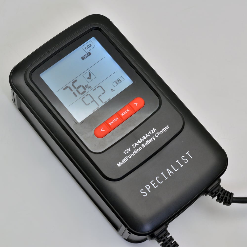 Изображение товара Автоматическое автомобильное зарядное устройство BERKUT BC-12A 12 В цифровой дисплей