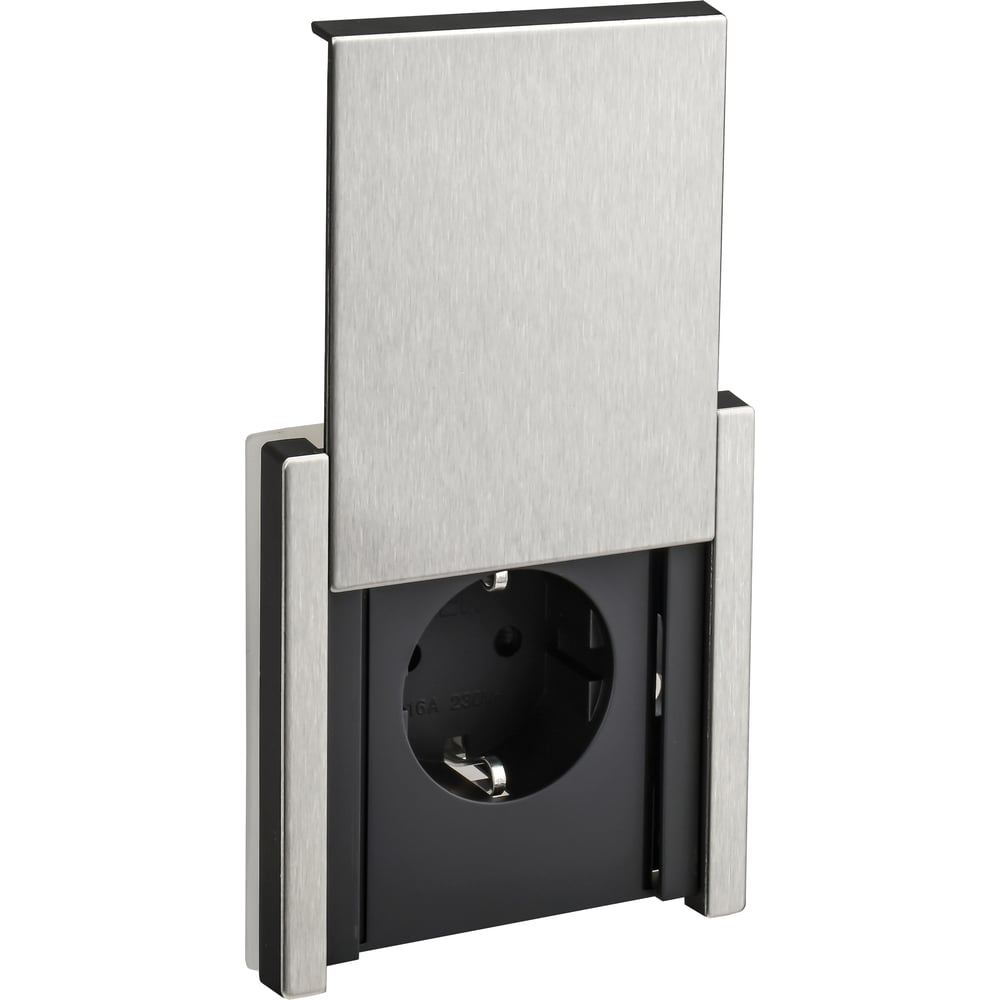 Изображение товара Розетка IEK FORTE&PIANO с заземлением, защитными шторками, IP44, никель