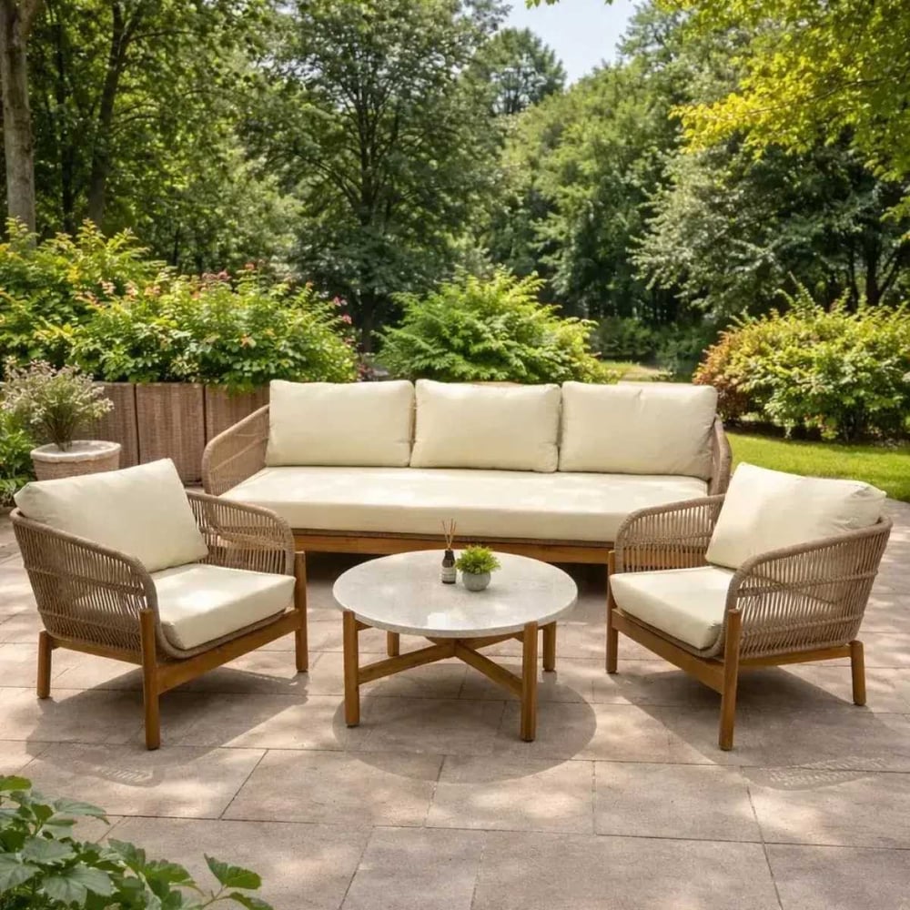 Изображение товара Набор садовой мебели ELEONORA Royal Family - 4 предмета из акации Изображение товара Набор садовой мебели ELEONORA Royal Family - 4 предмета из акации