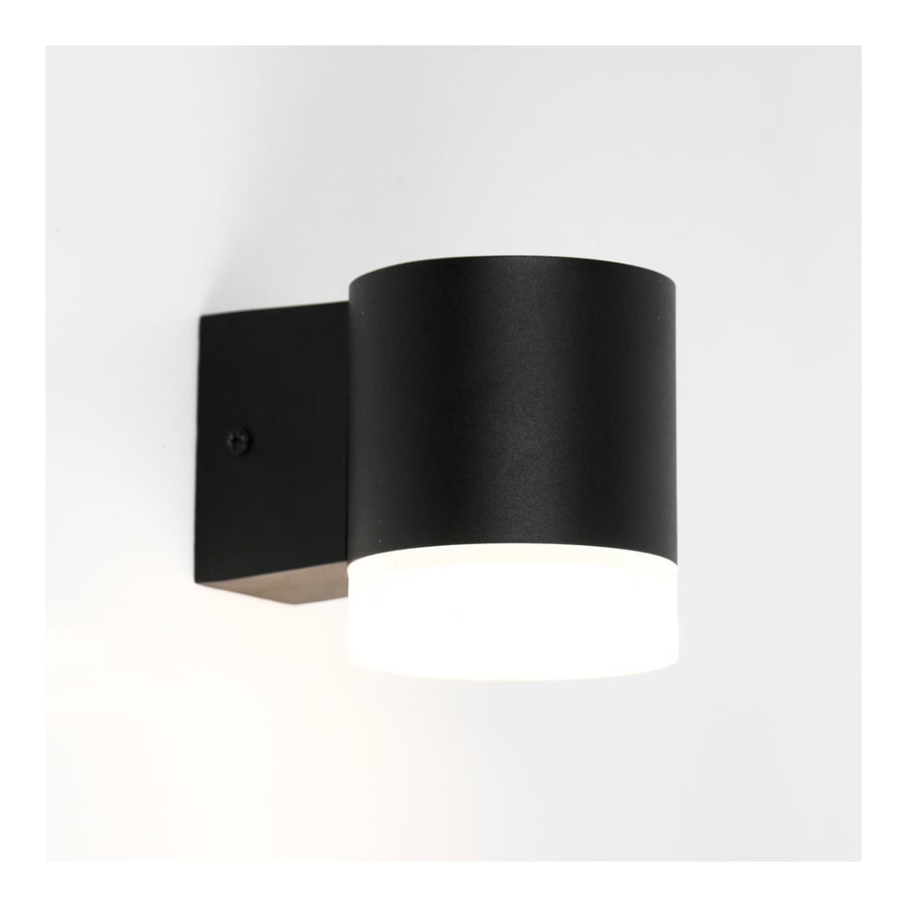 Изображение товара Уличный фасадный светильник под лампу GX53 General Lighting Systems Нокс GWL-GX53-M-IP65 662289