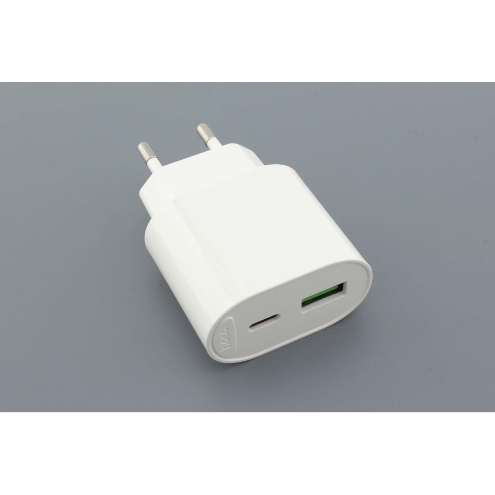 Изображение товара Блок питания (сетевой адаптер) Hoco C109A PD20W+QC3.0 charger, белый 114677