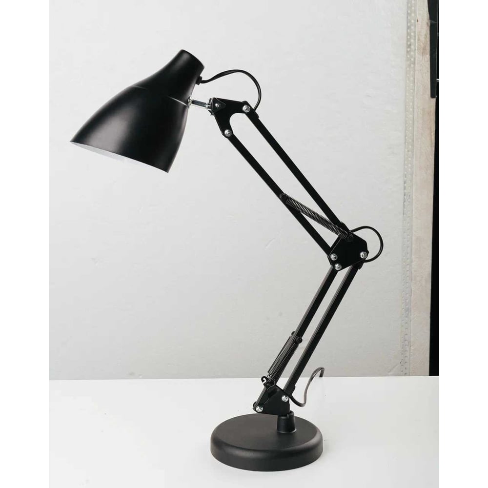 Изображение товара Настольная лампа SVih с цоколем E27 и абажуром в стиле модерн