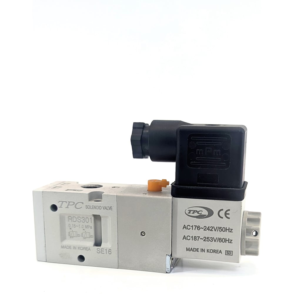 Изображение товара Распределитель электро-пневматический CDC Pneumatics 3/2 Н.О. RDS301-5D-G01B Изображение товара Распределитель электро-пневматический CDC Pneumatics 3/2 Н.О. RDS301-5D-G01B