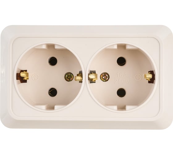 Изображение товара Розетка Intro Quadro с заземление двойная 2x2P+E Schuko, 16А-250В, IP20, открытая установка, слоновая кость, Б0053803
