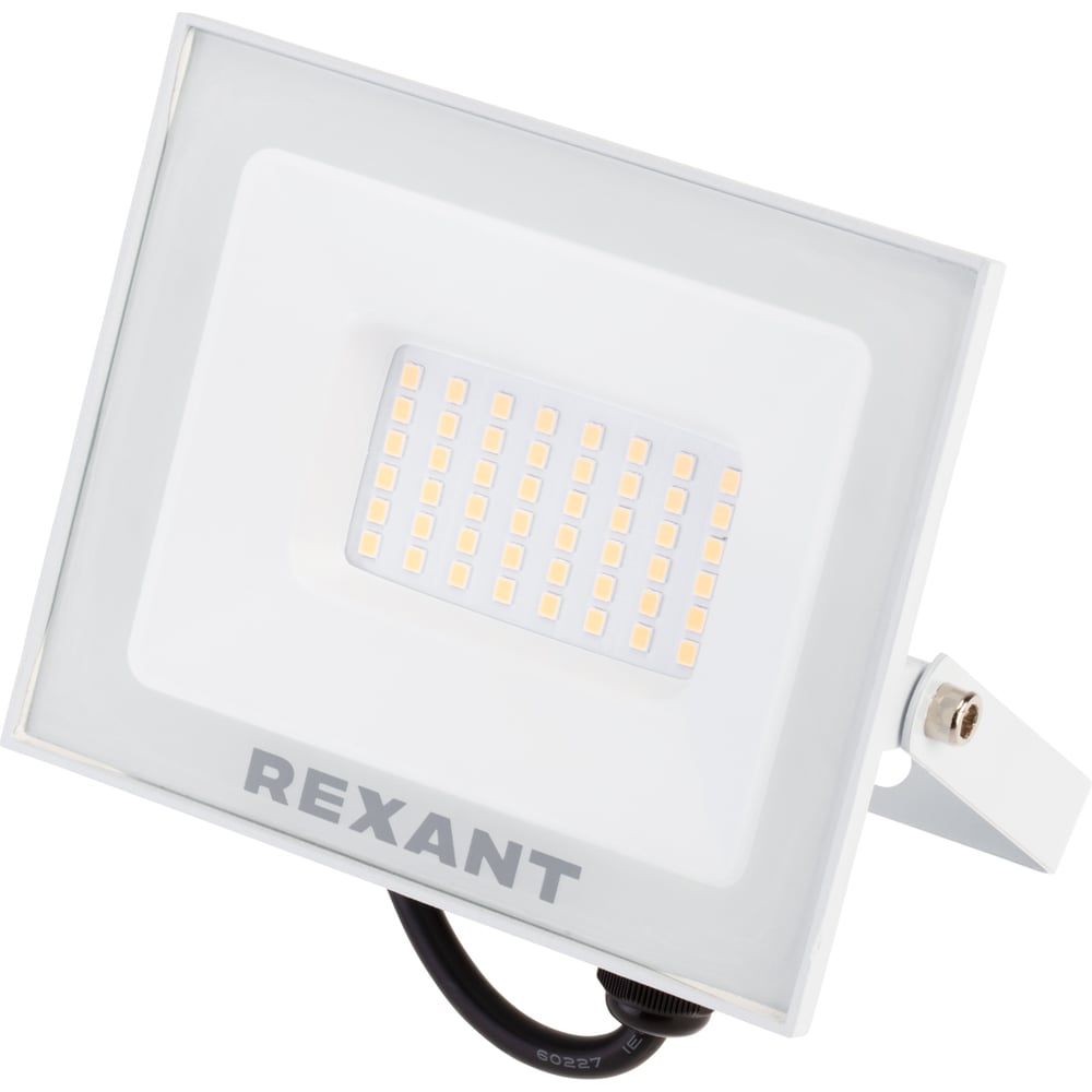 Изображение товара Светодиодный прожектор REXANT 50 Вт 4000 Лм IP65 для наружного освещения