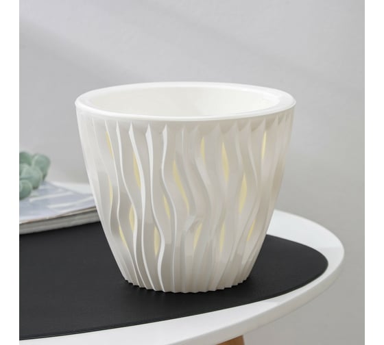 Изображение товара Кашпо со вставкой СИМАЛЕНД Вдохновение 2.25 л, 17.5 см, 15 см, белый 4534377