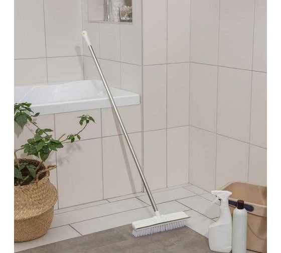 Изображение товара Щетка для пола с водосгоном Доляна черенок нержавеющая сталь, 28x6х126 см 7077344