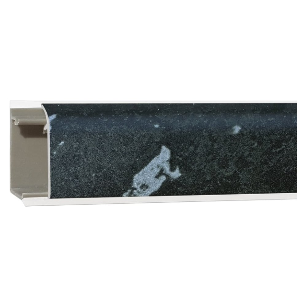 Изображение товара Плинтус ДЕКОПЛИНТ ДЖОКЕР 3 гранит черный 3050 мм