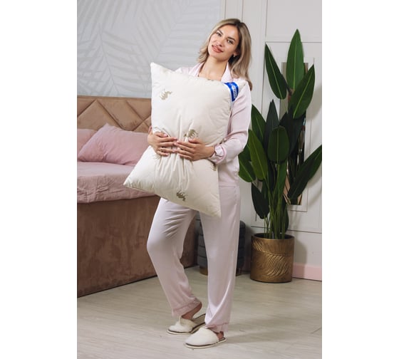 Изображение товара Подушка ТЕКСТИЛЬ верблюжья шерсть 50x70 см 27122