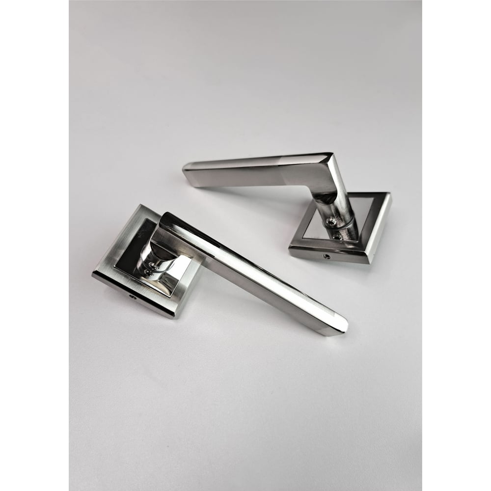 Изображение товара Фалевая ручка ESCUR VALENTINA E-08-15 CHROME/S.CHROME межкомнатная стильная и надежная